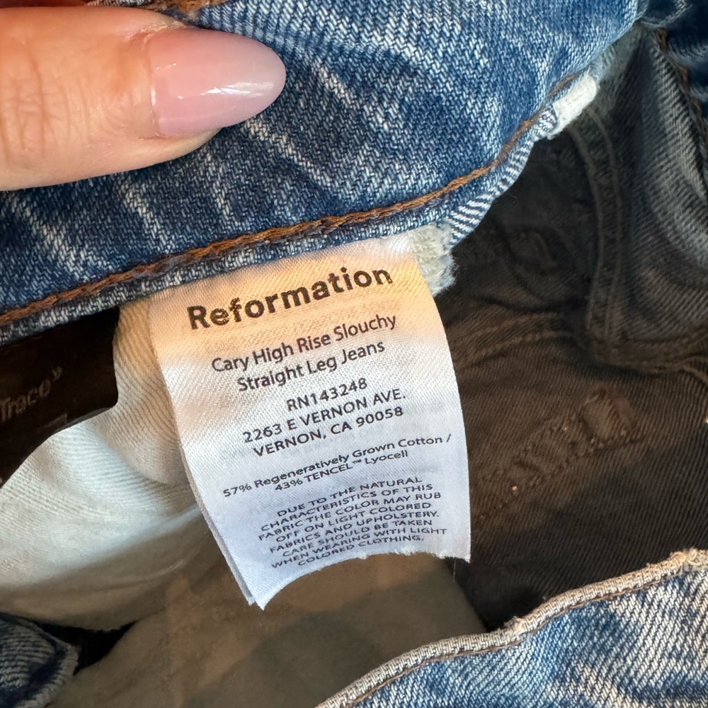 REFORMATION Cary High Rise Straight Slouchy Jeans in Chesapeake Studded 24 - Picture 5 of 8